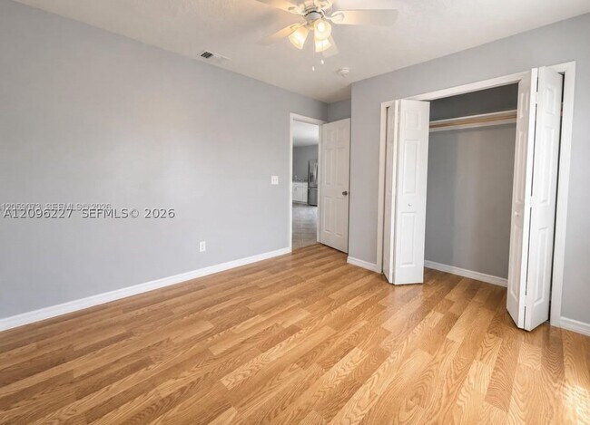 431 14th Pl SW