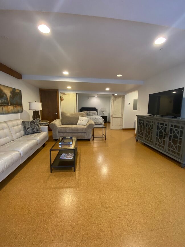 Photo - 1414 Washington St Unit 201