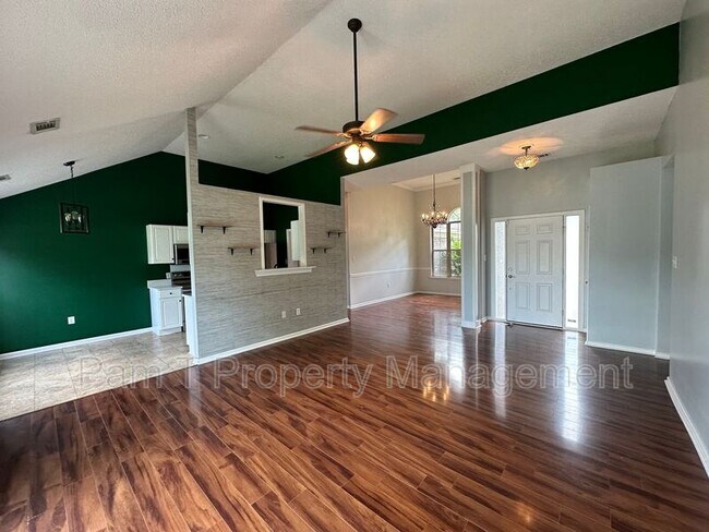 Photo - 190 Salt Landing Cir
