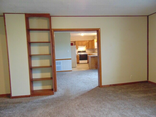 Photo - 10510 Hosler Rd House
