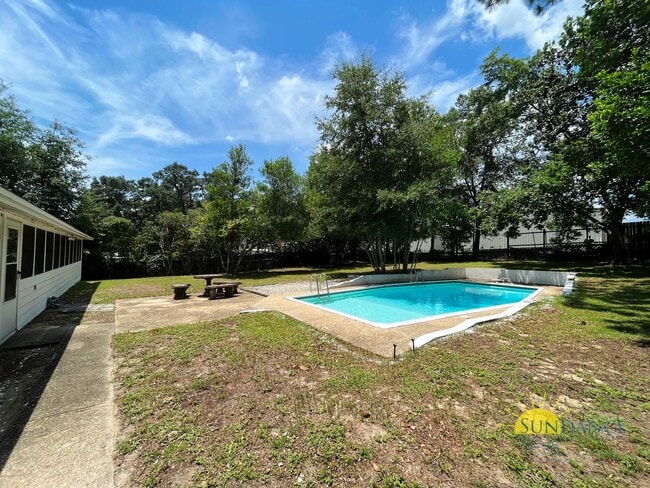 Photo - Great 3 Bedroom Home with In-Ground Pool