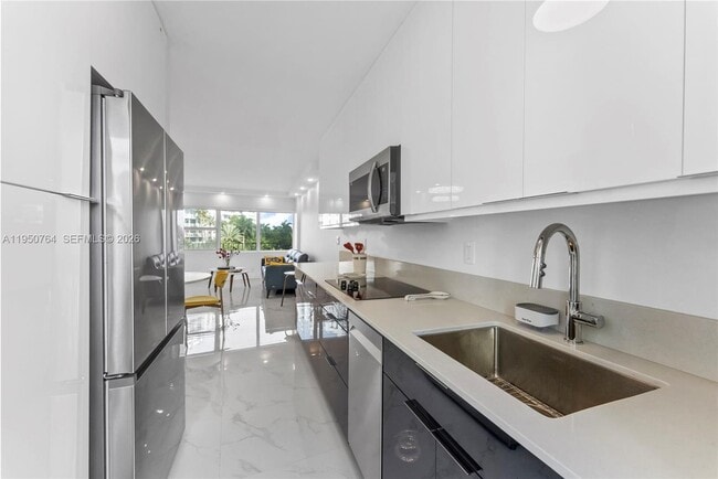 Photo - 3250 NE 28th St Unit 403