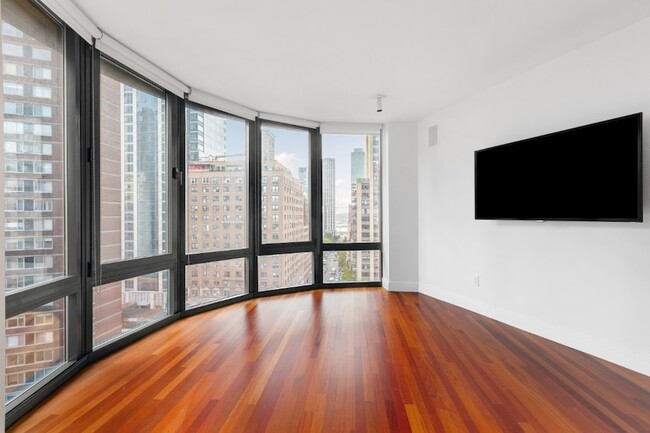 Photo - 155 W 70th St Unit 11D