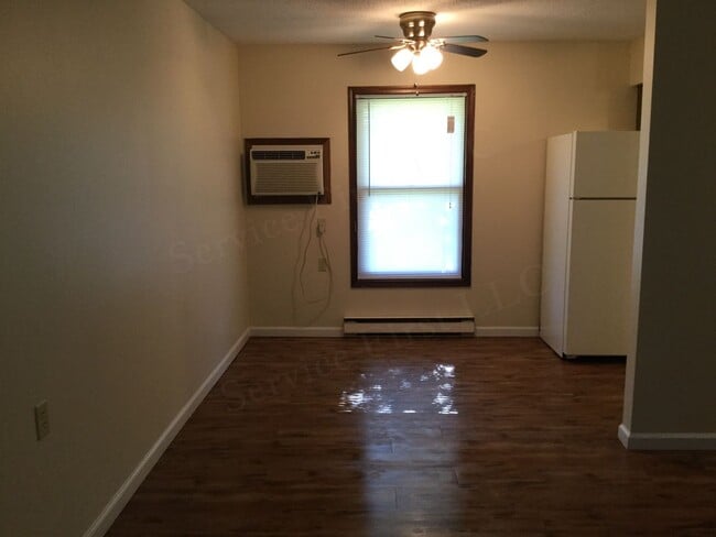 Photo - Sommerfield Apartments Unit 02