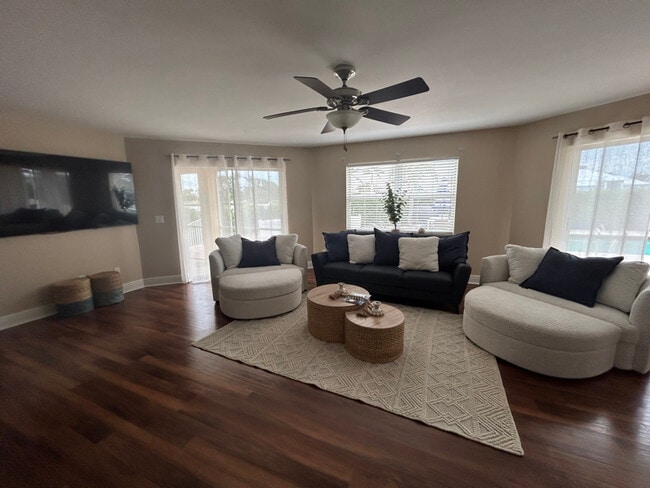 Photo - 5240 Chiquita Blvd S Unit C