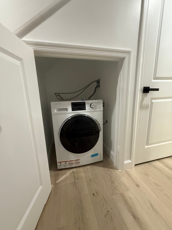 Photo - 1212 18th St NE