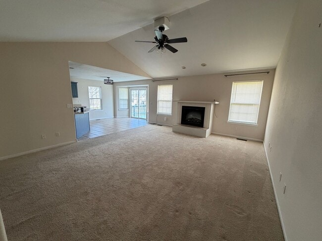 Photo - Available 04/01/2026....  MONTH TO MONTH TIL JUNE 2026