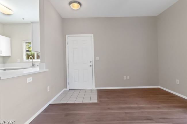 Photo - 2291 W Horizon Ridge Pkwy Unit 4121