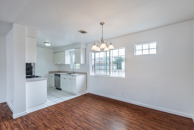 Photo - 8645 Hervey St Unit 4