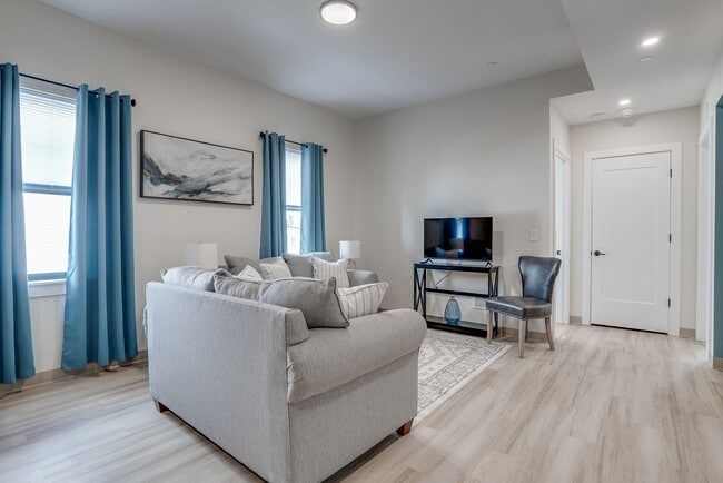 Photo - 4 Bridge St Unit 201