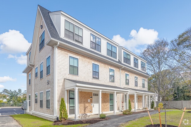 Photo - Sea Captains Row