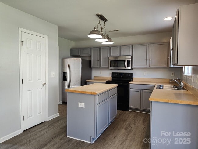 Photo - 3627 Pauline Ln