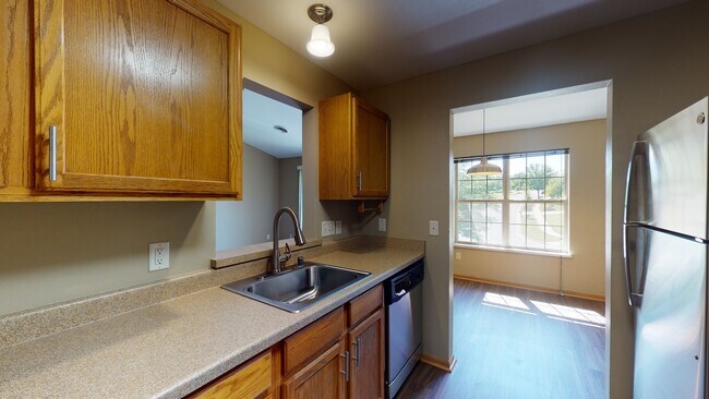 Glacier Hills Apartments