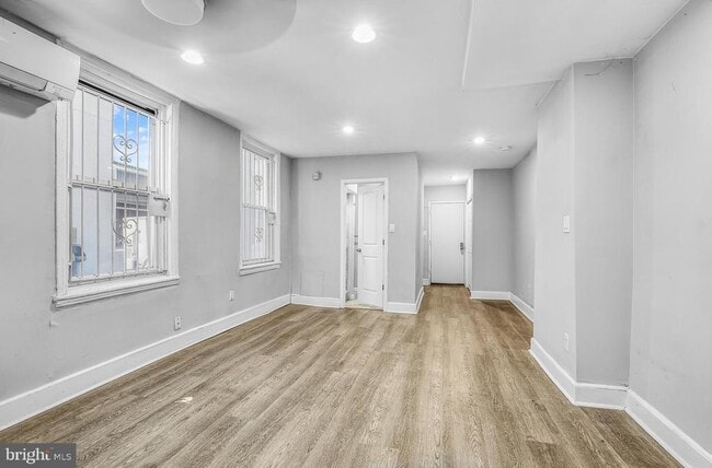 Photo - 1202 N 7th St Unidad 1R