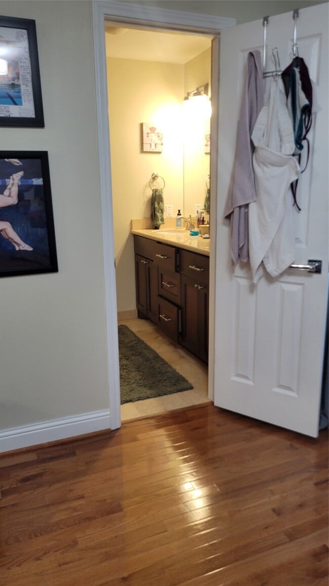 Photo - 401 Willard St