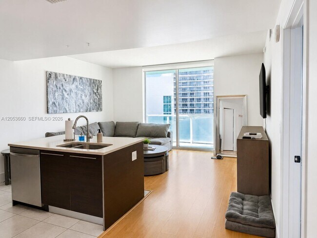 Photo - 1900 N Bayshore Dr Unit 3807