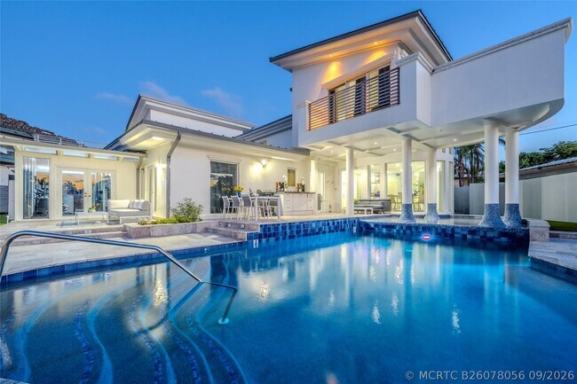 2523 Castilla Isle