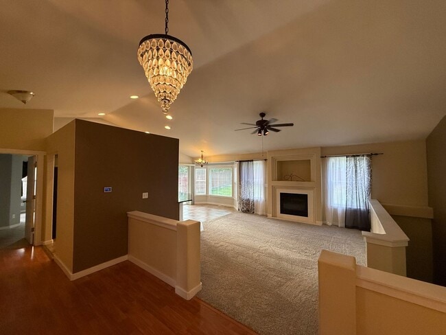 Photo - Spacious 4 Bed/3 Bath with Finished Baseme...