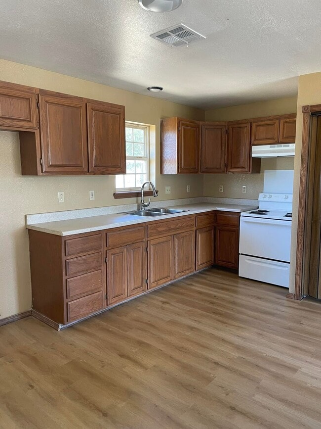 Photo - 55 Dolberg Rd