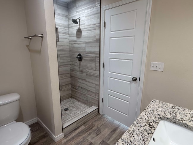 Photo - 8991 Redbud Rd