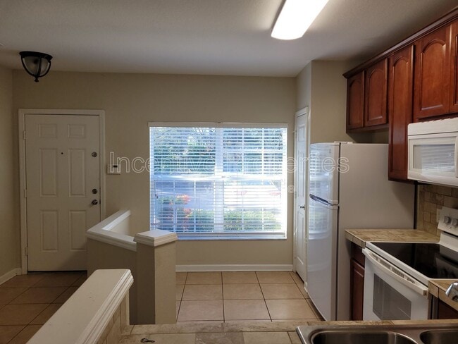 Photo - 1440 Stockton Dr