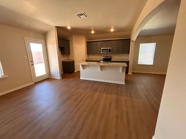 Photo - Spacious 4-Bedroom New Build by Silver Leaf Homes