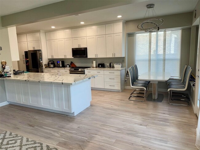 Photo - 22430 Tullis Trail Ct