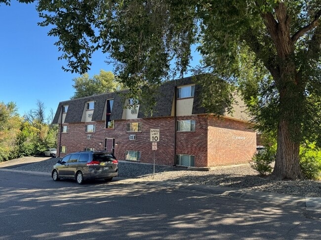 Photo - 791 W Prentice Ave