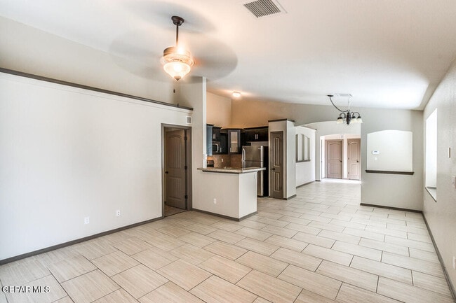 Photo - 4901 Marcella Santillana