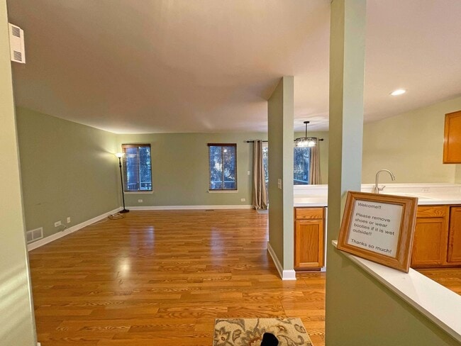 Photo - 2043 Orchard Ln