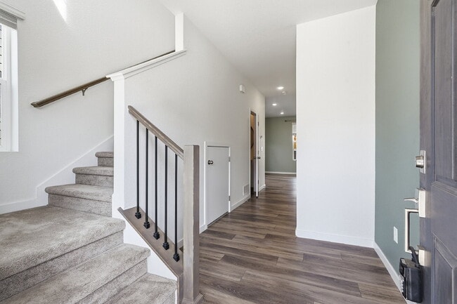 Photo - $2,735.95 - 3 Bed, 2.5 Bath Home in Loveland with Central AC, and In Unit Laundry!