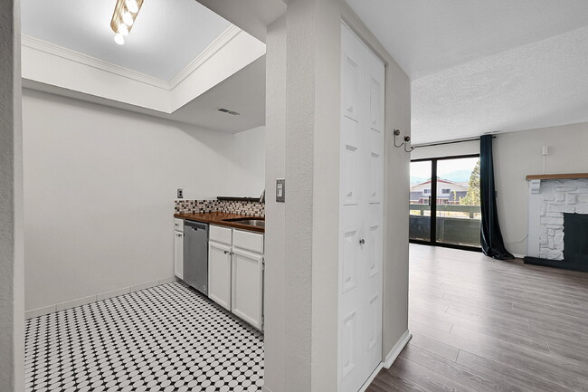 Photo - $1,550.00, 1 bed, 1 bath located in Colorado Springs. Unit Apt 201