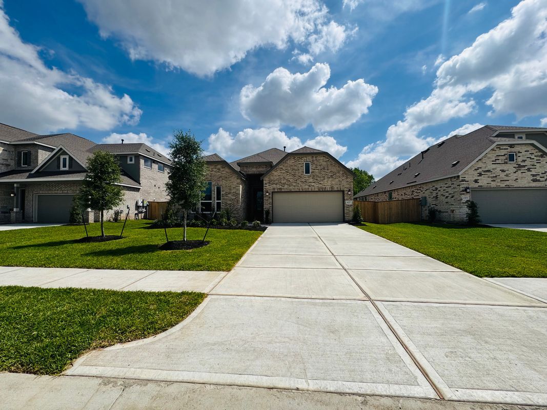 Photo - 4227 Eagle Pass Dr