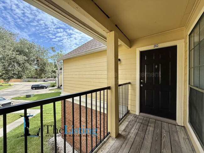 Photo - 8724 Mallard Reserve Dr Unit 202