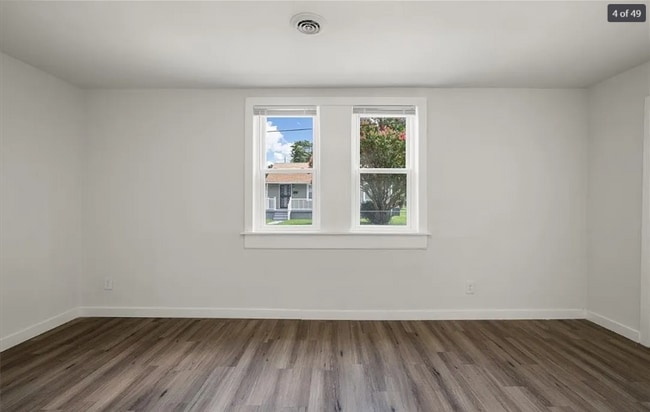 Photo - 731 Cameron St Unit 2