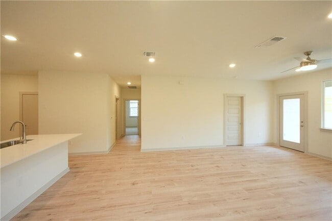 Photo - 10625 Gonzales Ranger Pass