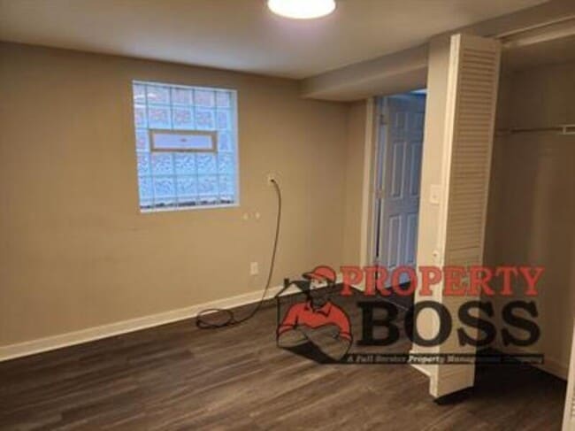 Photo - 2061 Maryland St