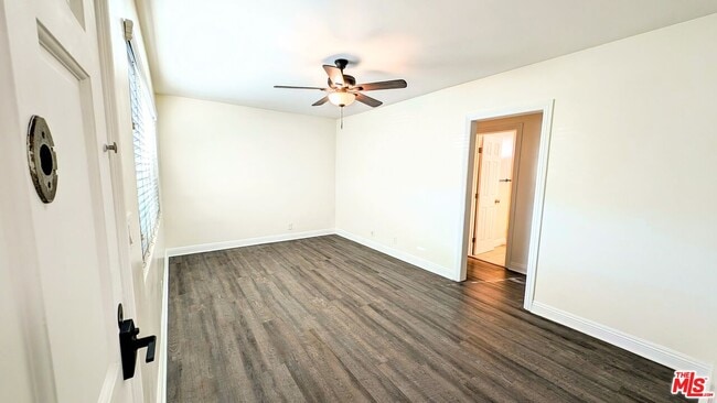 Photo - 11246 Culver Blvd