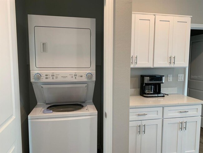 Photo - 10364 Kidron Ave