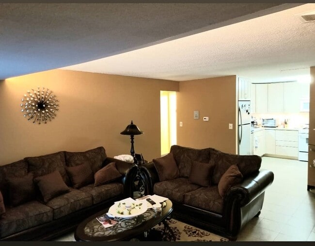 Building Photo - 1285 Lawrence St Unit 11 Rental
