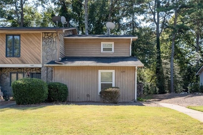 Photo - 1682 Wynndowne Trail