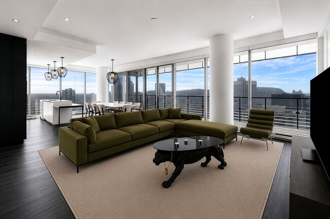 Building Photo - 720 Rue Saint-Jacques Unit PH5005