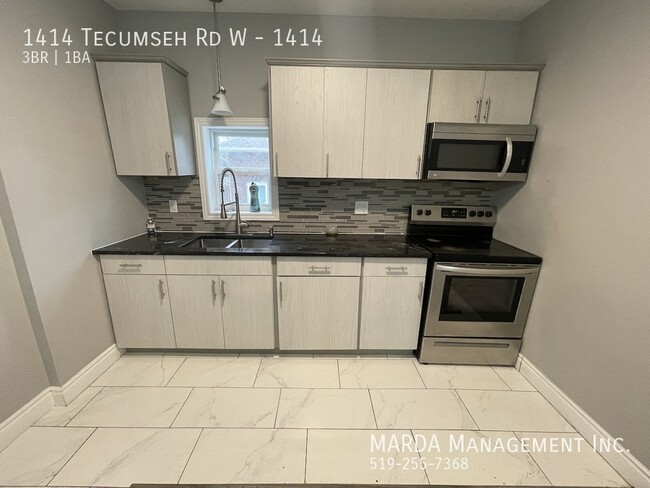 Photo - MODERN 3 BED/ 1 BATH WEST WINDSOR + HYDRO & GAS! Unit 1414