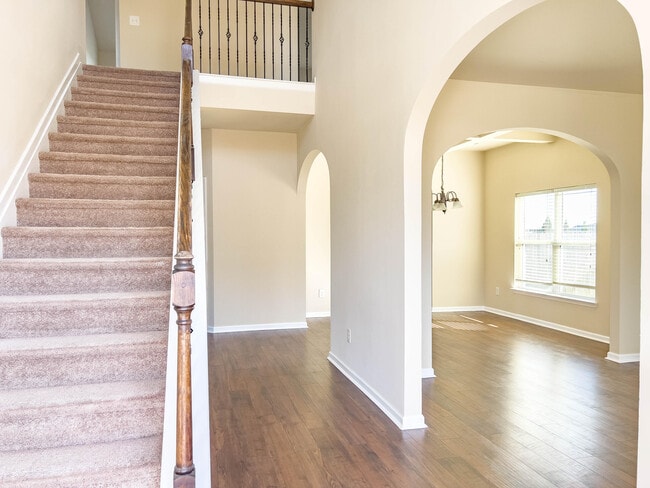 Photo - 4861 Coal Creek Dr