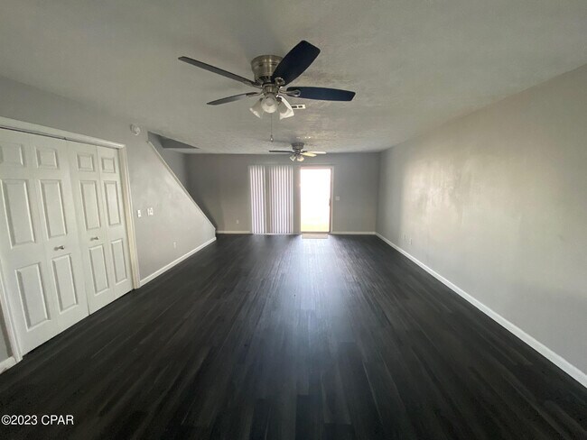 Photo - 609 S Berthe Ave