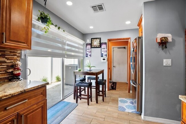 Photo - 8050 NW 47th Ct