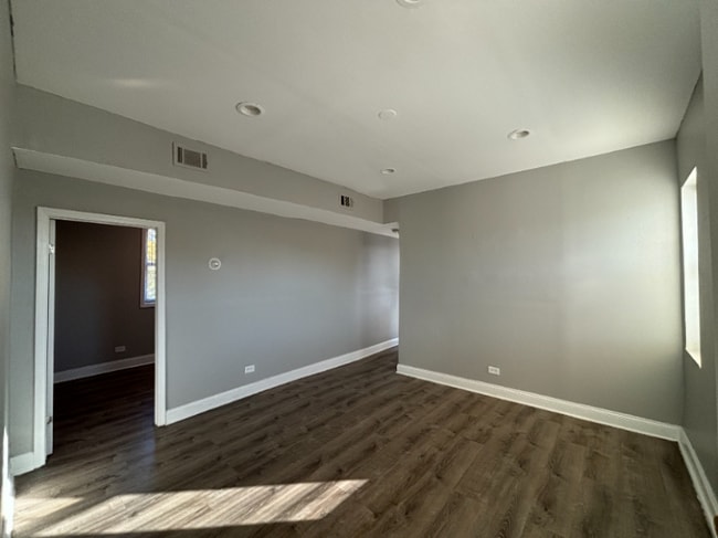 Photo - 7053 S Dante Ave Unidad 3R