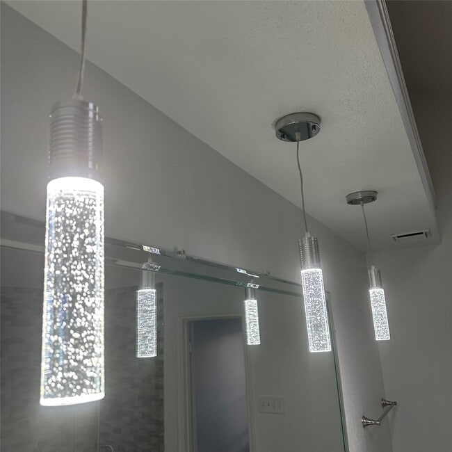 Building Photo - 13134 Worthington St