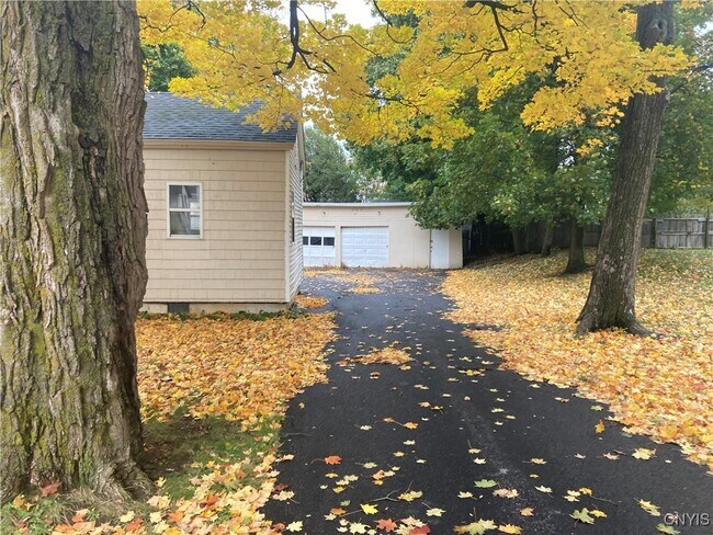 Photo - 318 Stone St