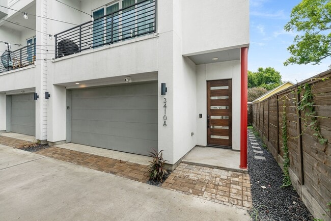 Photo - 3410 Baer St